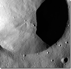 vesta_lowaltmap_crater